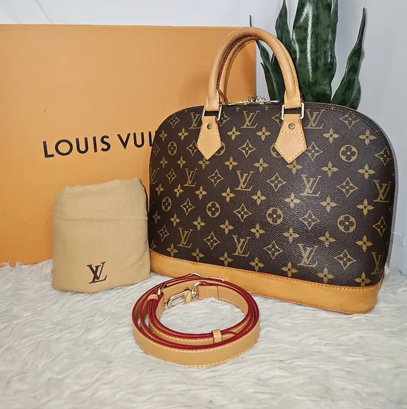 🔥Authentic 🔥 Louis Vuitton Alma Pm - Picture 1 of 16